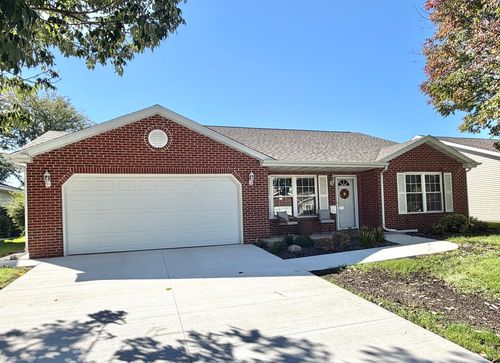 3006 Independence Dr, Peru, IL, 61354-3827 | Card Image