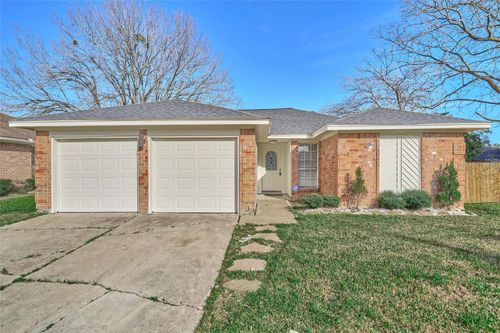 6527 Zapata Dr, Houston, TX, 77083-1010 | Card Image