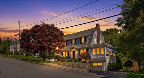 73 Progress St, Lincoln, RI, 02865-3001 | Card Image