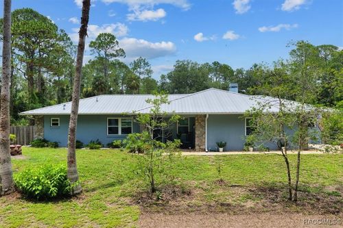 4702 Highway 40 W, YANKEETOWN, FL, 34498-2104 | Card Image