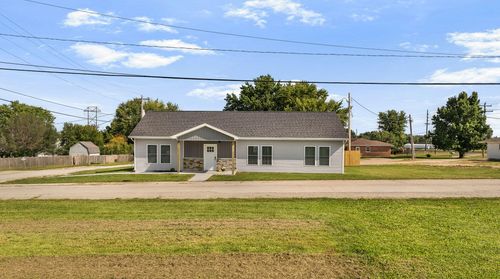 1202 Hillcrest Rd, CALIFORNIA, MO, 65018-2445 | Card Image