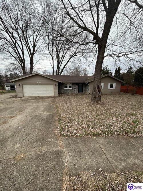 1634 Catalpa Dr, Radcliff, KY, 40160-2814 | Card Image