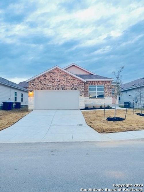 10419 Beachball Bend, San Antonio, TX, 78109 | Card Image
