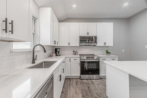 4533 Forest Glen Dr, Forest Hill, TX, 76119-6950 | Card Image