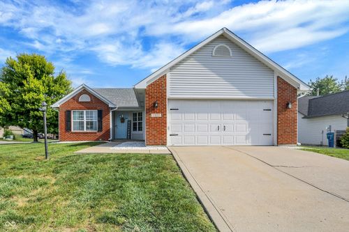 7322 Wildcat Run Ct, Indianapolis, IN, 46239-7897 | Card Image