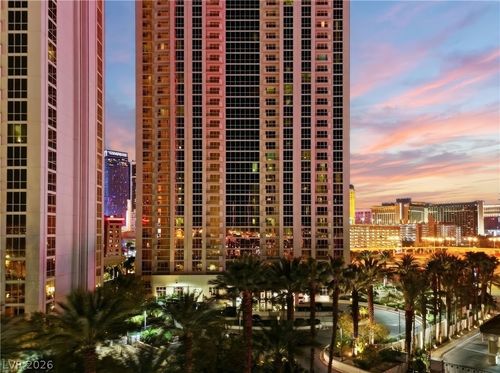 1201-135 E Harmon Ave, Las Vegas, NV, 89109-4503 | Card Image