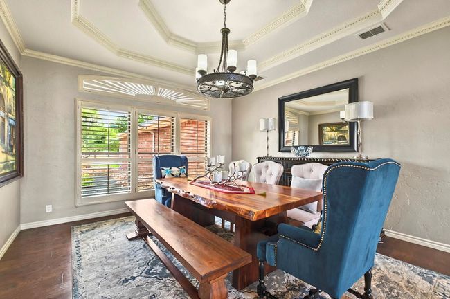 Formal Dining | Image 7