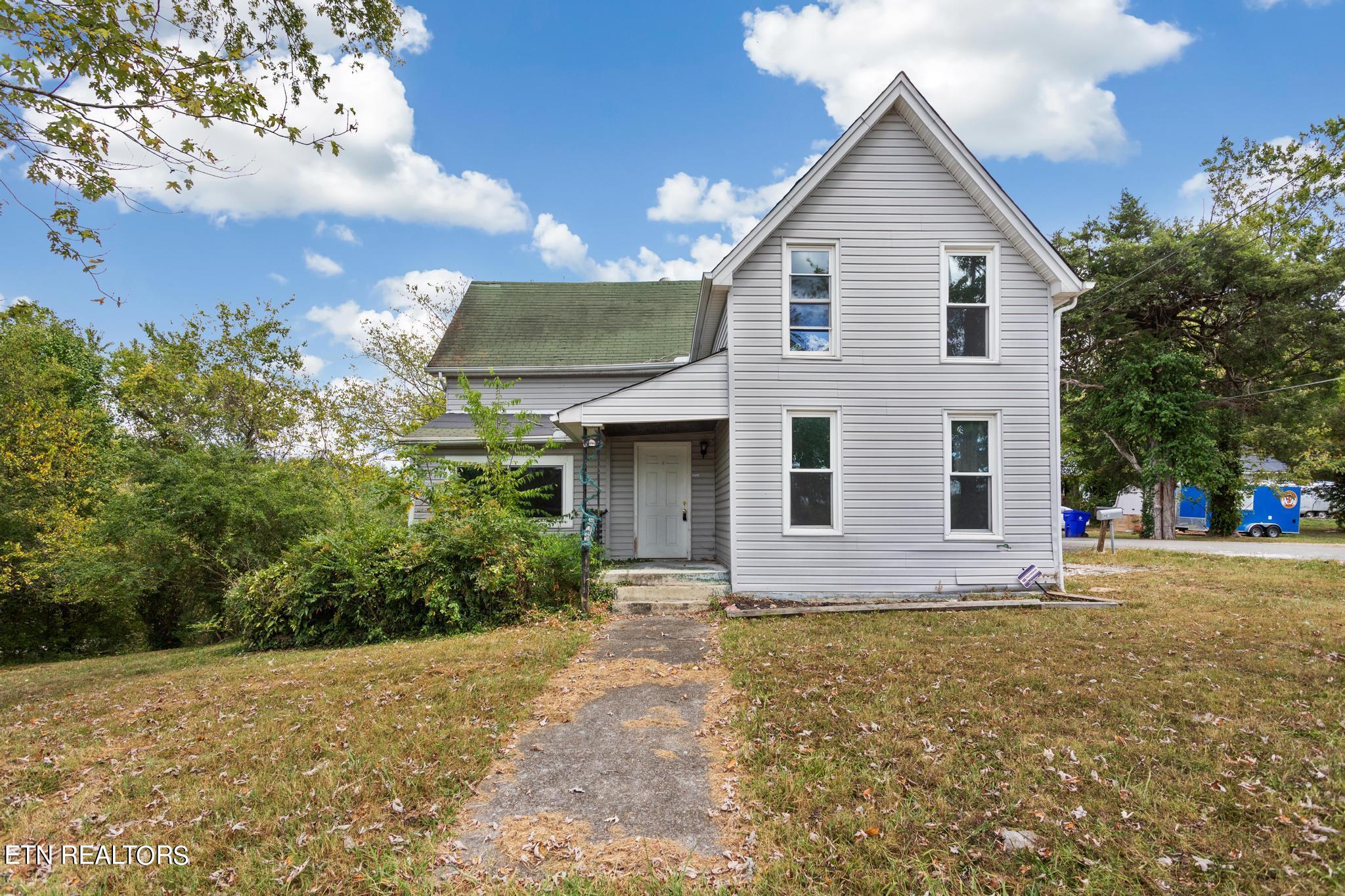 Morton Rd, Harriman, TN 37748