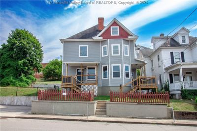 423 Washington Avenue, Home with 0 bedrooms, 0 bathrooms and null parking in Clarksburg WV | Image 1