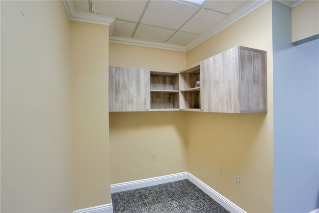 office behind reception desk | Image 14