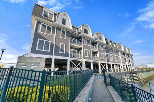 237-237 Marina Pointe Dr, East Rockaway, NY, 11518-2068 | Card Image
