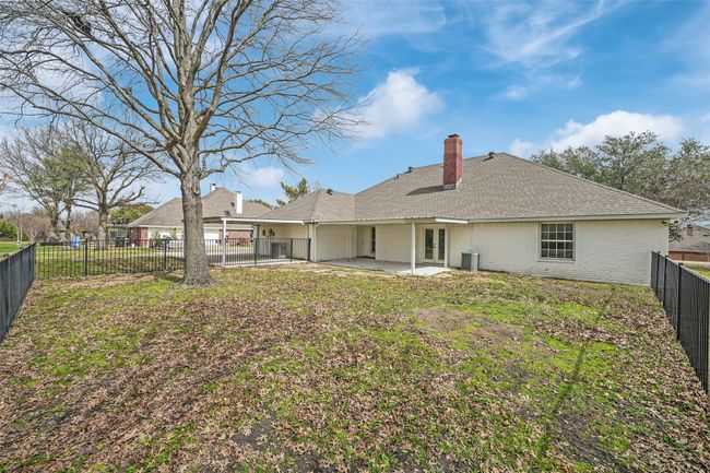 303 Riva Rdg, House other with 4 bedrooms, 3 bathrooms and null parking in Lucas TX | Image 38