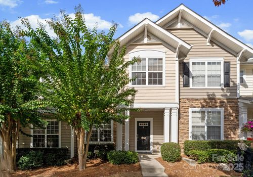 1136 Drummond Ln, Matthews, NC, 28104-8036 | Card Image