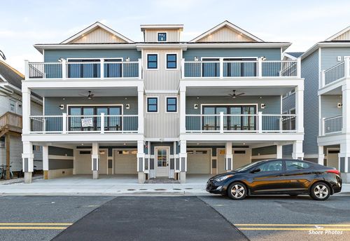 15-403 E Glenwood Ave, Wildwood, NJ, 08260-5005 | Card Image