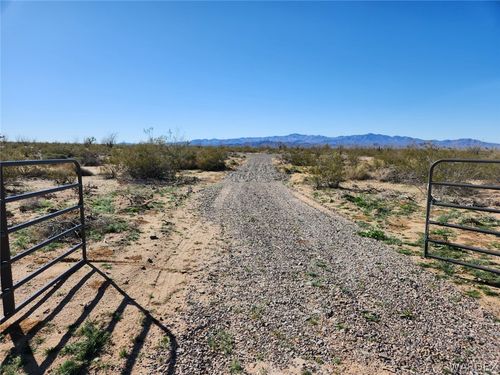 000 W Cielo Rd, Yucca, AZ, 86438 | Card Image
