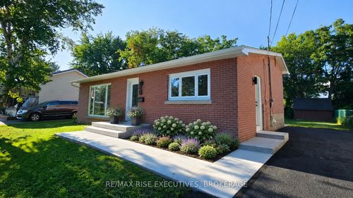 47 Henry Cres, Amherstview, ON, K7N1G6 | Card Image