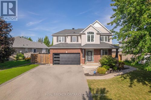 175 May St, Rockwood, ON, N0B2K0 | Card Image
