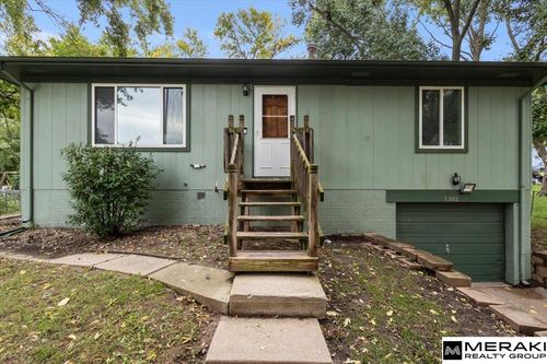 1301 Bryan Ave, Bellevue, NE, 68005-2811 | Card Image
