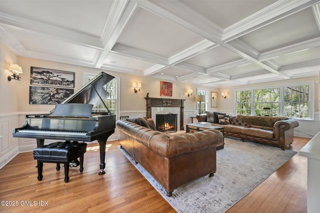 33 Cliffdale Rd, House other with 5 bedrooms, 5 bathrooms and null parking in Greenwich CT | Image 8