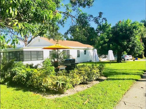 968 Allendale Road, West Palm Beach, FL, 33405 | Card Image