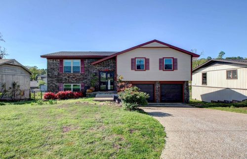 11409 E Stoney Point Ct, Little Rock, AR, 72211-2429 | Card Image