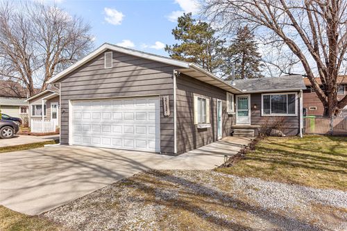 37137 Jefferson Ave, Harrison Twp, MI, 48045-2629 | Card Image