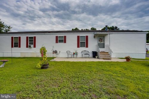 55 James Ave, SOUTHAMPTON, NJ, 08088-1619 | Card Image
