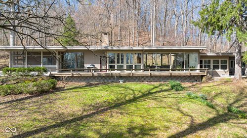 9806 Raintree Dr N, Columbus, IN, 47201-9293 | Card Image