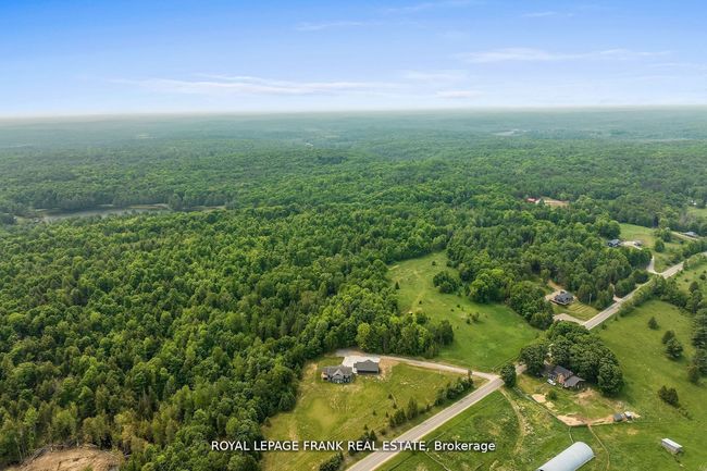 370 Detlor Rd, House other with 4 bedrooms, 3 bathrooms and 12 parking in L'amable ON | Image 36