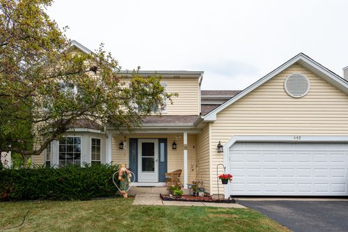 992 Mcphee Dr, Lake In The Hills, IL, 60156-1555 | Card Image