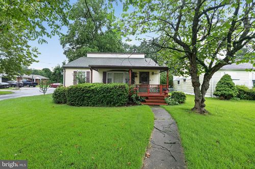 407 Marie Ave, Glen Burnie, MD, 21060-6517 | Card Image