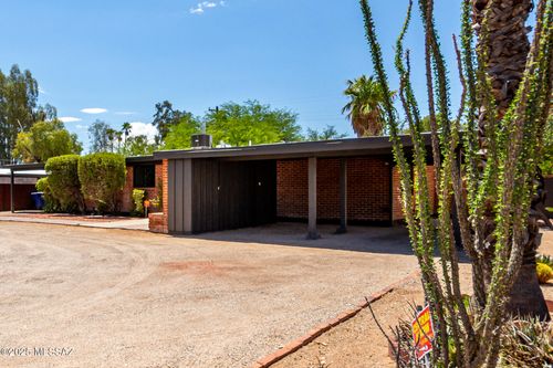5310 E 5th St, Tucson, AZ, 85711-2332 | Card Image