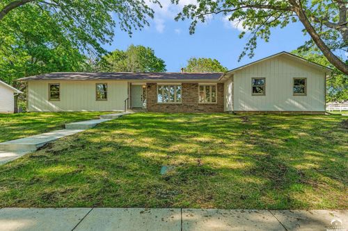 2600 Oxford Rd, Lawrence, KS, 66049-2821 | Card Image