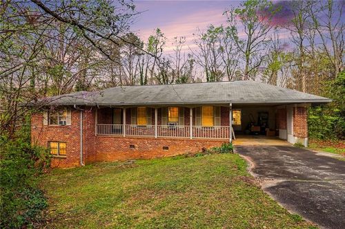 2815 Indian Trail Dr, Tucker, GA, 30084-1704 | Card Image