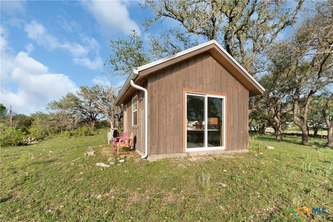92 N Us Highway 281, Home with 3 bedrooms, 2 bathrooms and null parking in Lampasas TX | Image 37