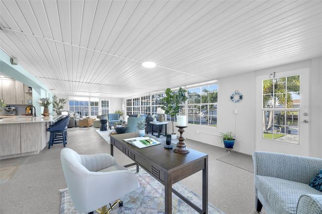 1015 Spindle Palm Way, House other with 3 bedrooms, 2 bathrooms and null parking in APOLLO BEACH FL | Image 35