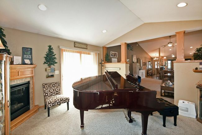 Sunroom 1.jpg | Image 19