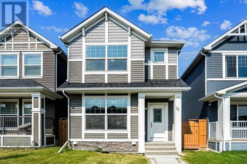 71 Redstone Blvd Ne, Calgary, AB, T3N0R5 | Card Image