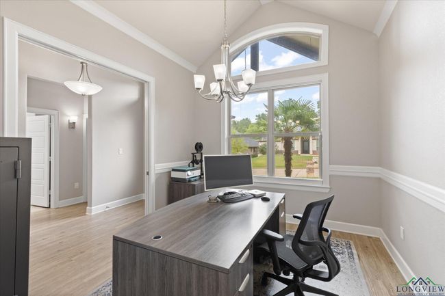 2502 Oasis Dr, House other with 4 bedrooms, 3 bathrooms and null parking in Longview TX | Image 7