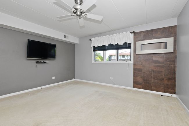 APT-2D - 11009 S Theresa Cir, Condo with 2 bedrooms, 1 bathrooms and 1 parking in Palos Hills IL | Image 10