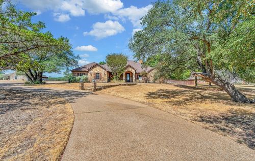 1865 Austin Hines Dr, China Spring, TX, 76633-3341 | Card Image