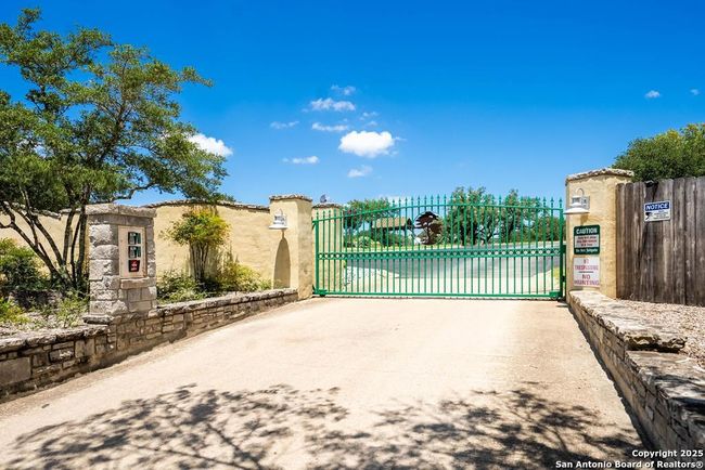 112 Juniper Pt, House other with 4 bedrooms, 5 bathrooms and null parking in Ingram TX | Image 73