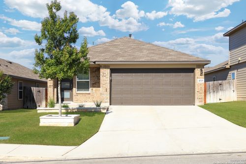 4519 Felsite Ave, San Antonio, TX, 78253-7136 | Card Image