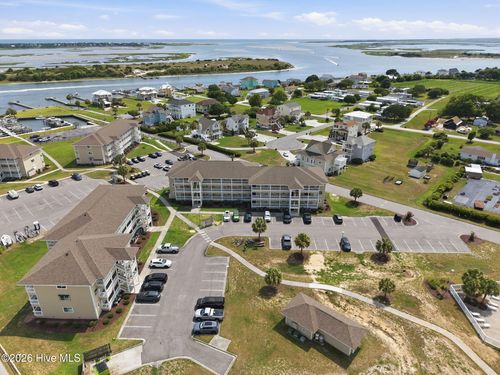 c21-650 Cedar Point Blvd, Cedar Point, NC, 28584-8228 | Card Image