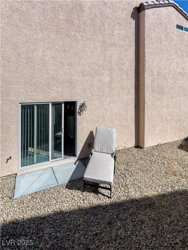 9137 Entrancing Ave, House other with 2 bedrooms, 3 bathrooms and null parking in Las Vegas NV | Image 16