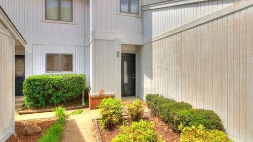 apt-10-3212 Meadow Ave, Norman, OK, 73072-7437 | Card Image