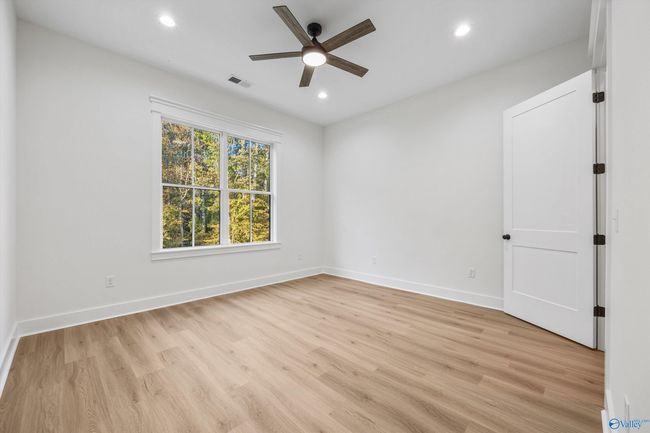 B - 2737 B Jeff Rd, House other with 4 bedrooms, 4 bathrooms and null parking in Harvest AL | Image 37