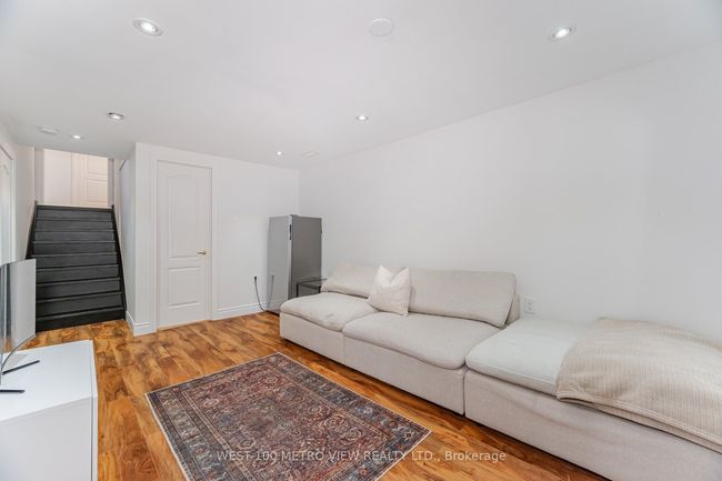 7 Church St, House other with 4 bedrooms, 3 bathrooms and 4 parking in Caledon ON | Image 26