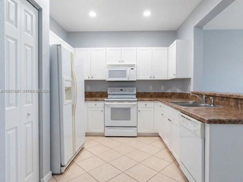 0-1804 Aspen Ln, Weston, FL, 33327-2356 | Card Image