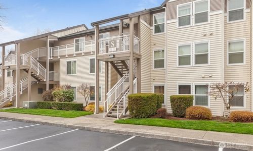 unit-s303-12303 Harbour Pointe Blvd, Mukilteo, WA, 98275-5244 | Card Image